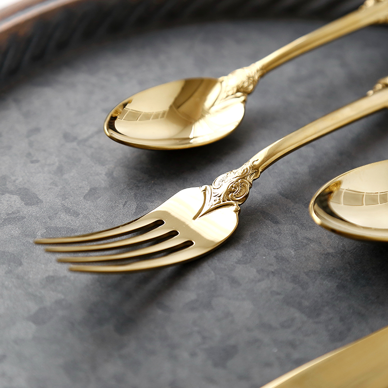 Gold Plated Relief Retro Vinta - đánh giá và giá Vintage Collectible Spoons